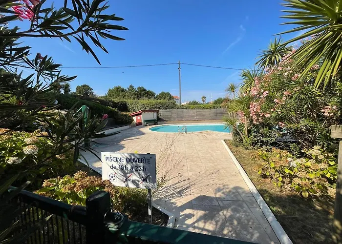 Splendide De Charme Avec Patio, Parking Et A 3 Minutes Апартаменты *