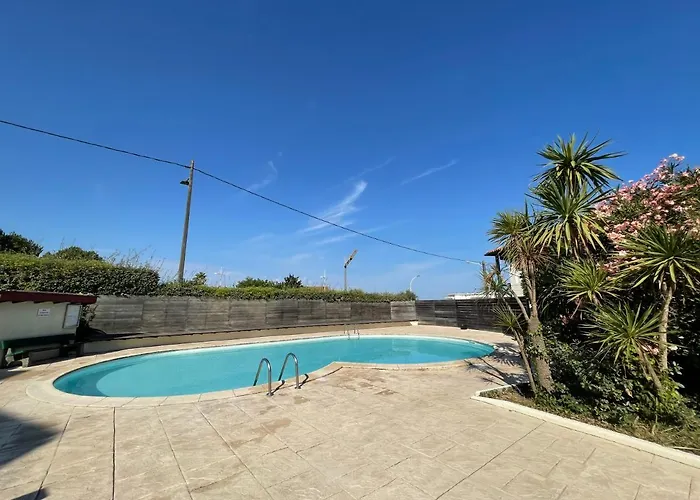 Апартаменты Splendide De Charme Avec Patio, Parking Et A 3 Minutes Биарриц