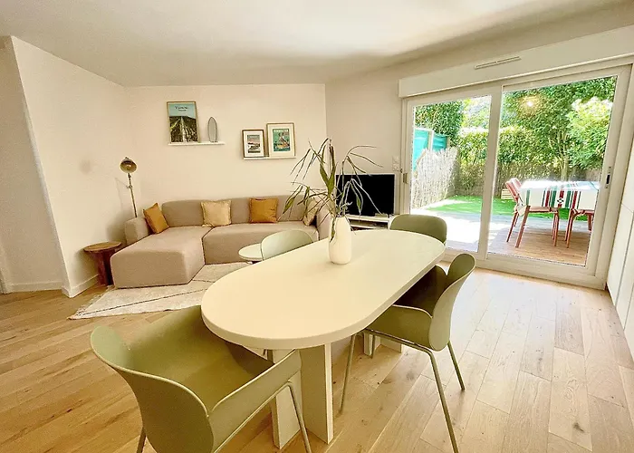 Splendide De Charme Avec Patio, Parking Et A 3 Minutes Биарриц