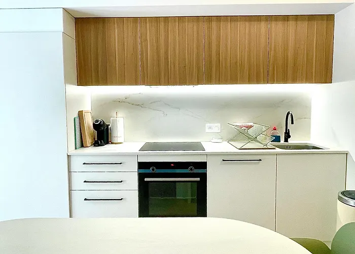 Splendide De Charme Avec Patio, Parking Et A 3 Minutes Апартаменты *